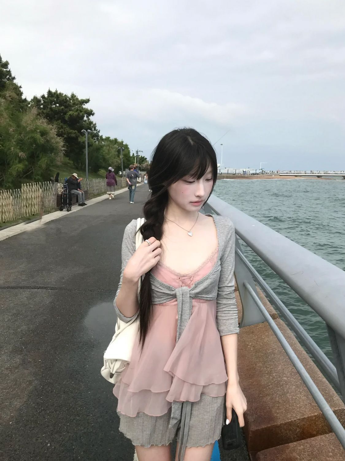 韓国風、夏らしい3点セット。女性用、レーストリムのキャミソー - Elastic Lace Trim のレビューと価格